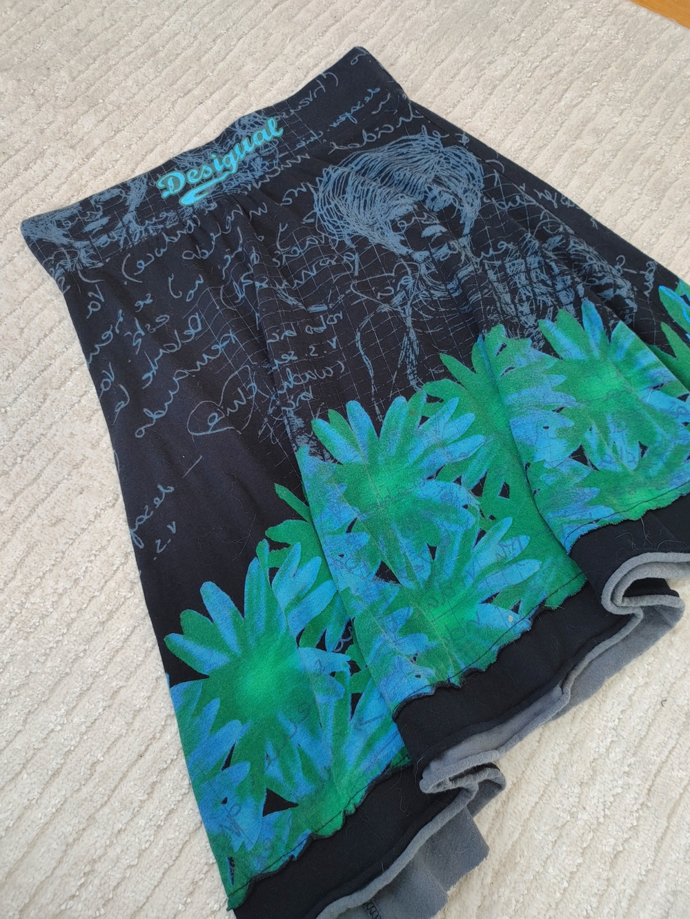 vintage Desigual Black Floral-Print A-Line Skirt